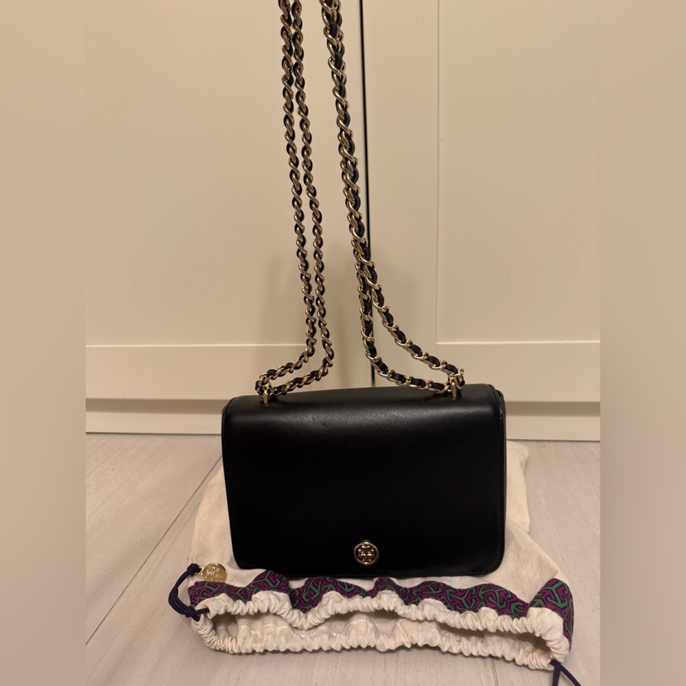 Tory Burch Black Shoulder Bag with Gold Chain
